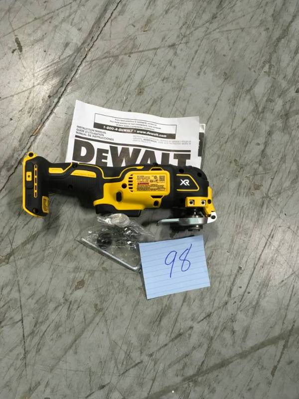lot 98 image: DEWALT 20-Volt MAX Lithium-Ion Cordless Oscillating Multi-Tool (Tool-Only)  in good working condition
