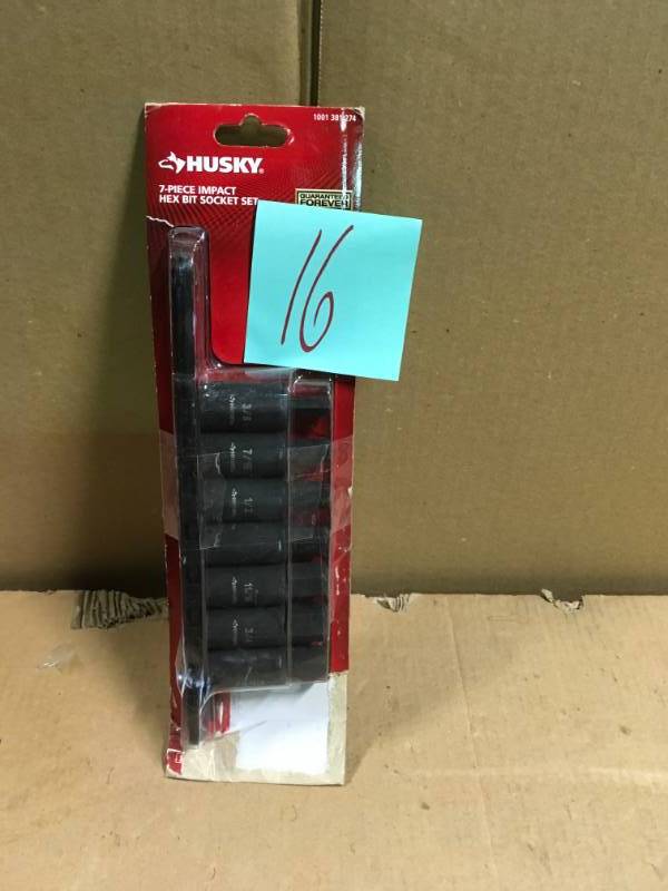 lot 16 image: Husky 12 in. Drive Hex Bit Impact Socket Set SAE (7-Piece)  in good condition