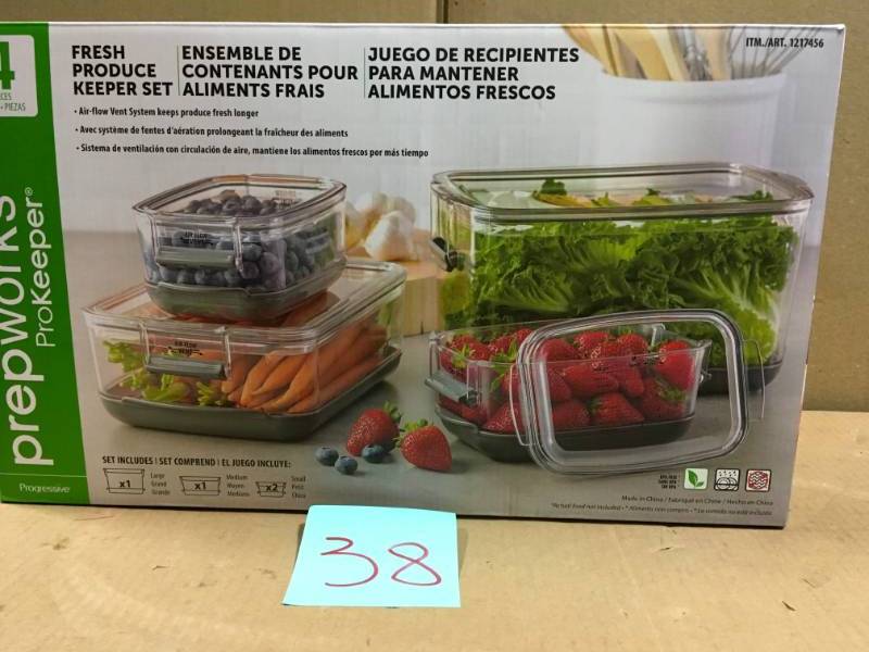 lot 38 image: Progressive Prepworks Food Storage Container Prokeeper 4 Pieces Set - in good condition