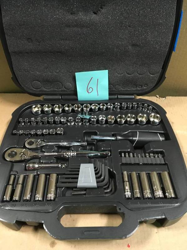lot 61 image: Husky Mechanics Tool Set (92-Piece)  in good condition