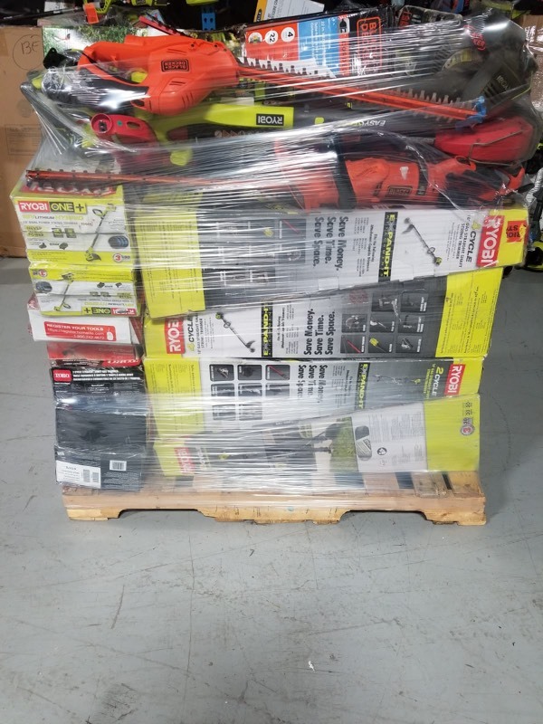 lot 112 image: WHOLESALE MIXED PALLET OF RETURNS  trimmers blower edger and more