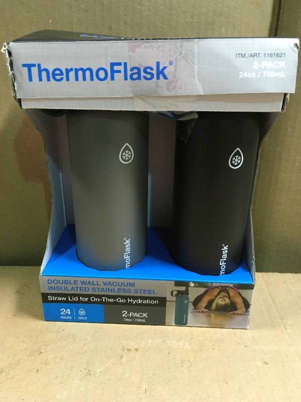 lot 9 image: Thermoflask Stainless Steel 24oz Water Bottle with Straw Lid, 2-pack  in good condition