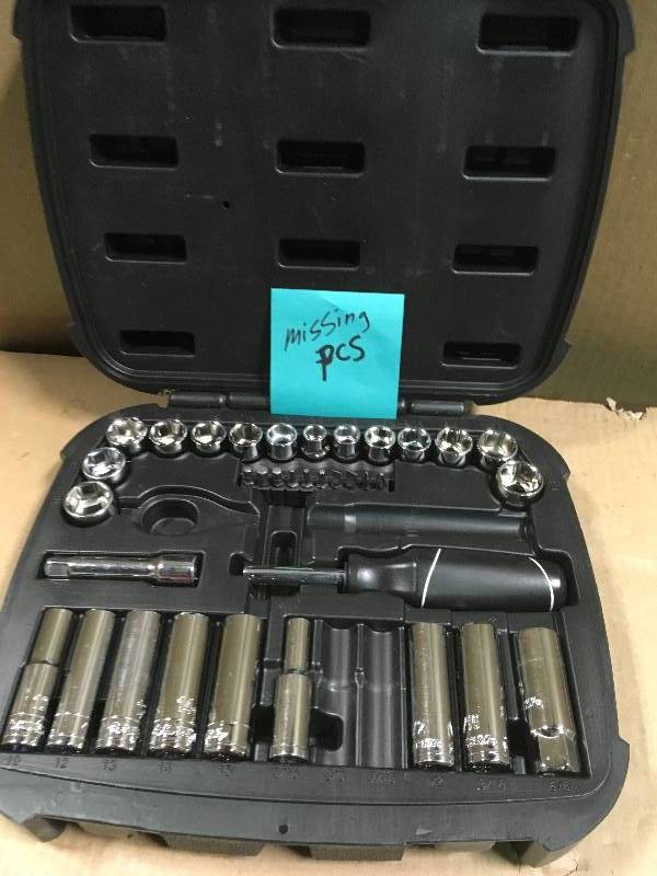 lot 29 image: Husky Mechanics Tool Set (38-Piece) MISSING PCS