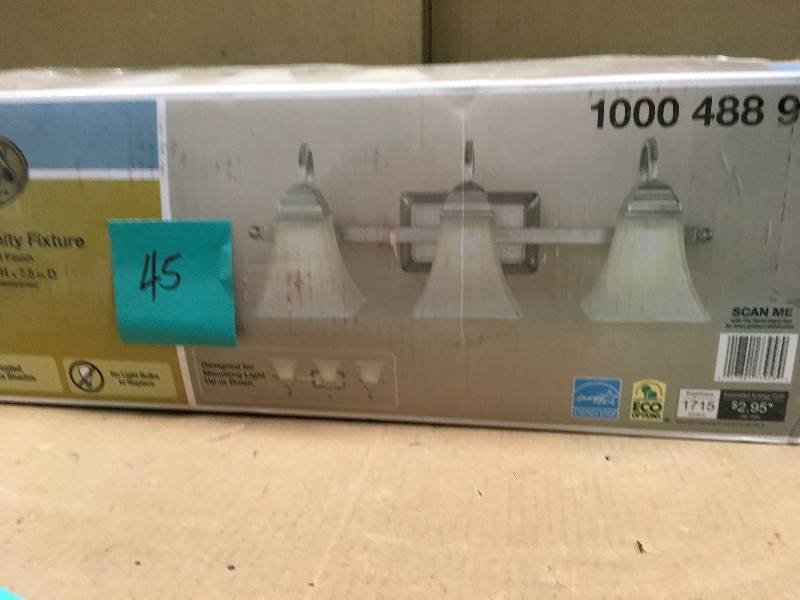 lot 45 image: Hampton Bay 120-Watt Equivalent 3-Light Brushed Nickel Integrated LED Vanity Light not used