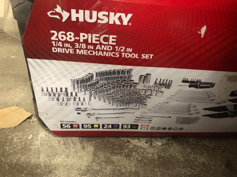 lot 109 image: Husky Mechanics Tool Set (268-Piece) in good condition