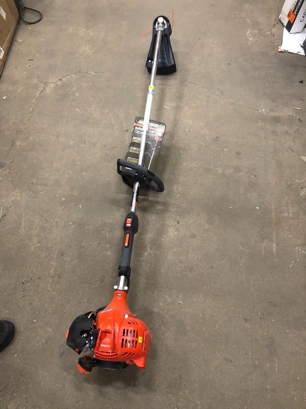 lot 106 image: ECHO 21.2 cc Gas 2-Stroke Cycle Straight Shaft Trimmer model SRM-225 in very good condition