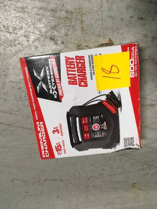 lot 18 image: Schumacher Battery Extender 6-Volt or 12-Volt, 15 Amp Battery ChargerMaintainer in good condition