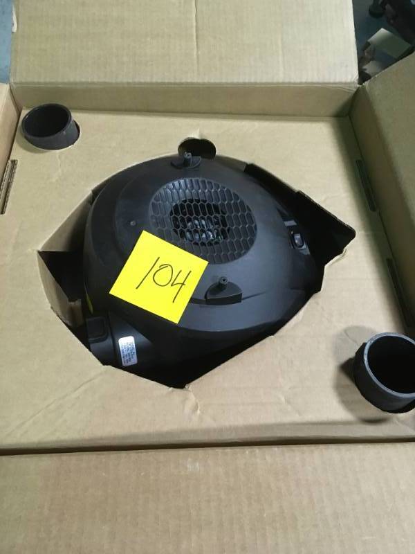 lot 104 image: RIDGID 10 Gal. 6.0 Peak HP Stainless Wet Dry Vac in good condition