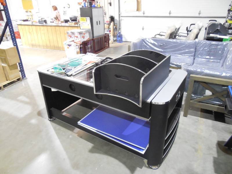 lot 1 image: Hathaway 6 ft. Triple Threat 3-in-1 Multi-Game Table with Billiards, Air Hockey and Table Tennis