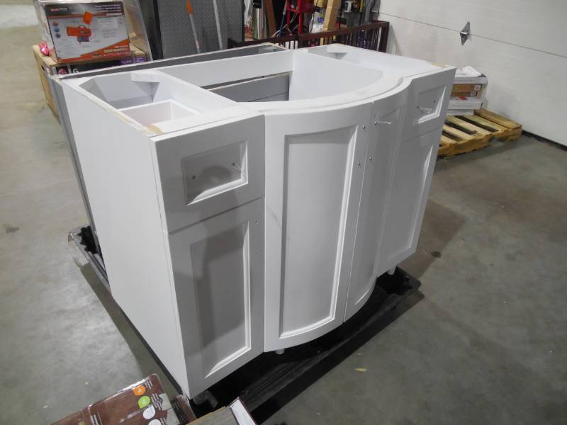 lot 78 image: Gigi 42 in. Vanity in White