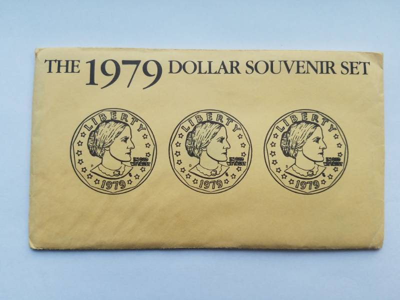 lot 56 image: The 1979 Dollar Souvenir Set Susan B. Anthony Dollar Coins