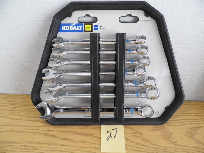 lot 27 image: Kobalt 7 pc Wrench Set