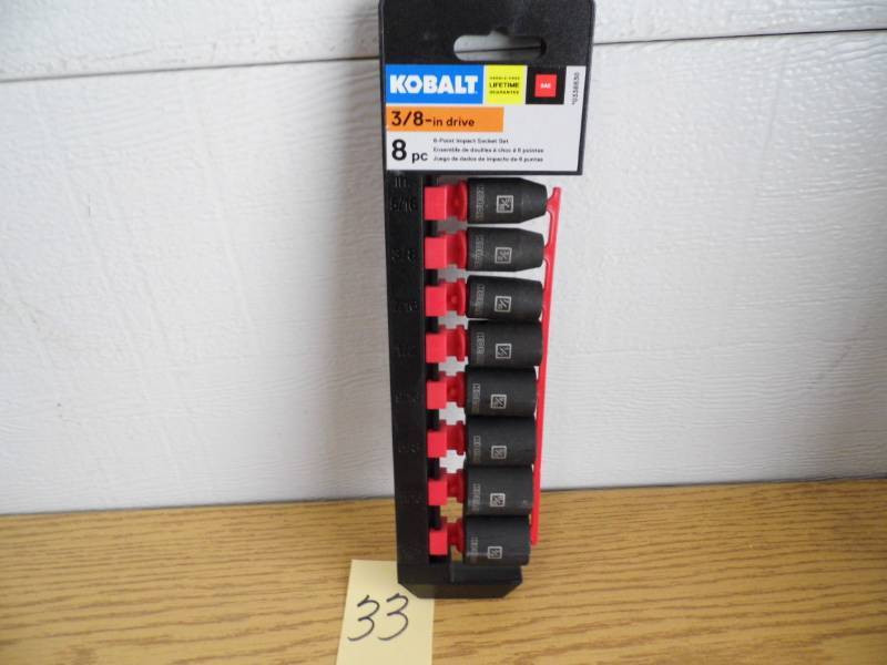 lot 33 image: Kobalt 8 pc Socket Set