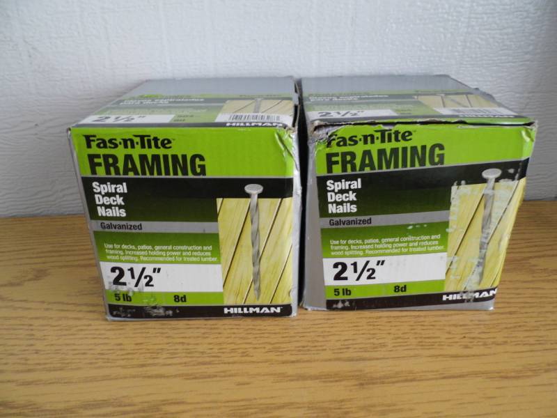 lot 45 image: Lot of 2 Fas-N-Tite Framing Nails