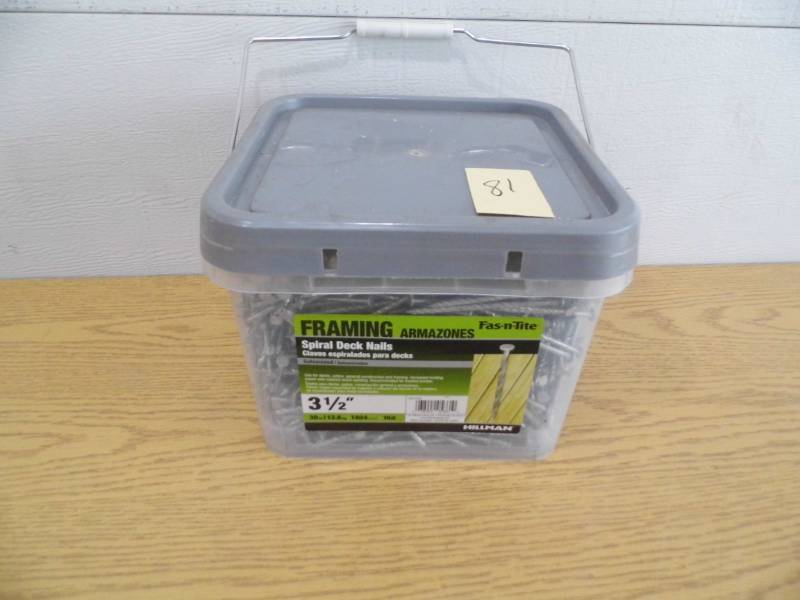 lot 81 image: Fas-N-Tite Framing Nails