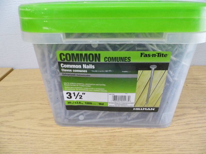 lot 88 image: Fas-N-Tite Common Nails
