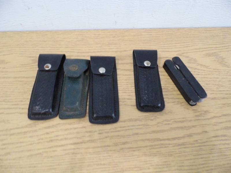 lot 115 image: Knives - Handyman
