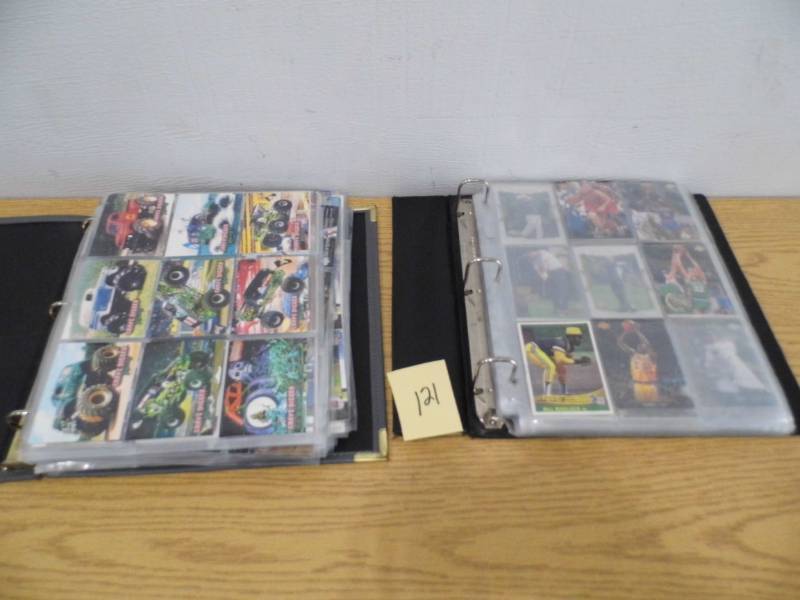 lot 121 image: Assorted Cards - Sports Cards