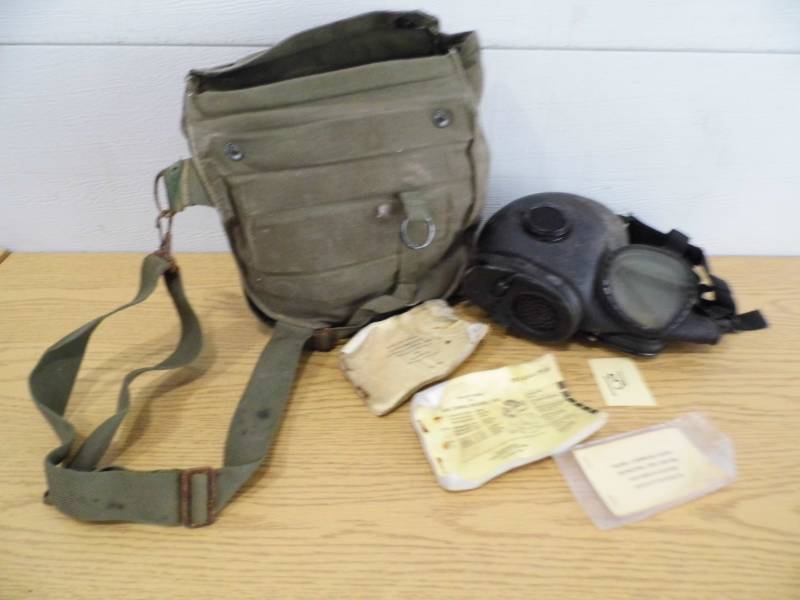 lot 131 image: Gas Mask