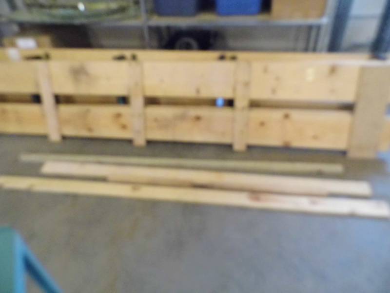 lot 203 image: 2 Wood Shelves w Brackets - 1 No Brackets