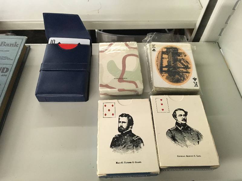lot 189 image: Confederate Generals & Union Generals Playing Cards