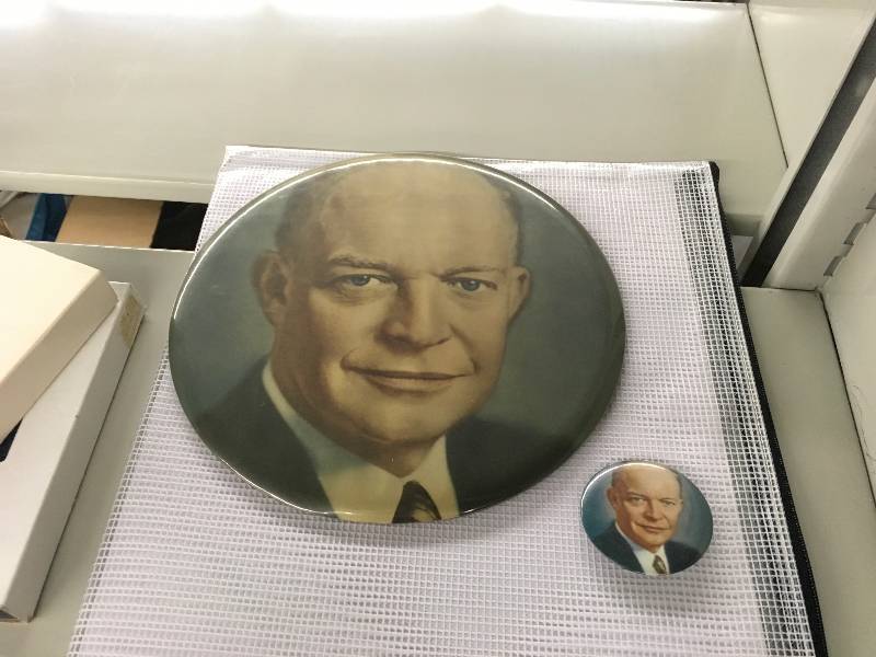 lot 195 image: Dwight D. Eisenhower Giant Button & Small Button