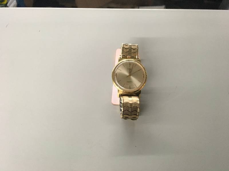 timex electric gold watch