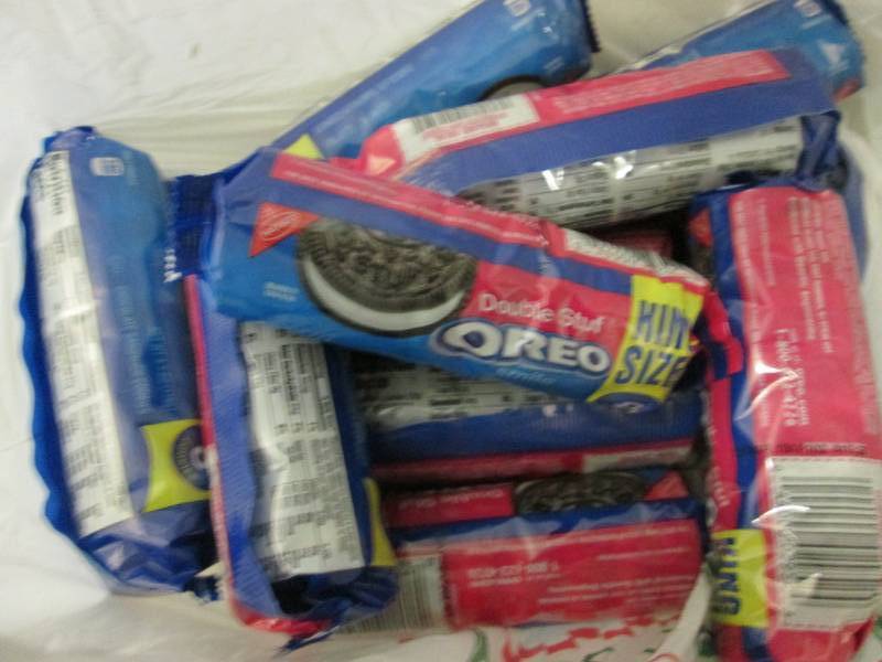 12- 4.1 oz pks Oreo Double Stuf Kin...
