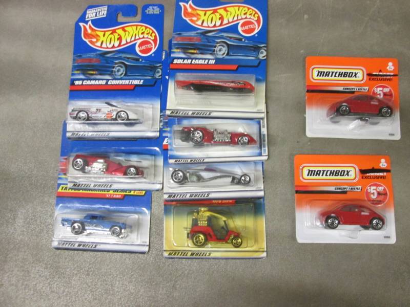 7 Assorted Hot Wheels, 2 Match Box ...