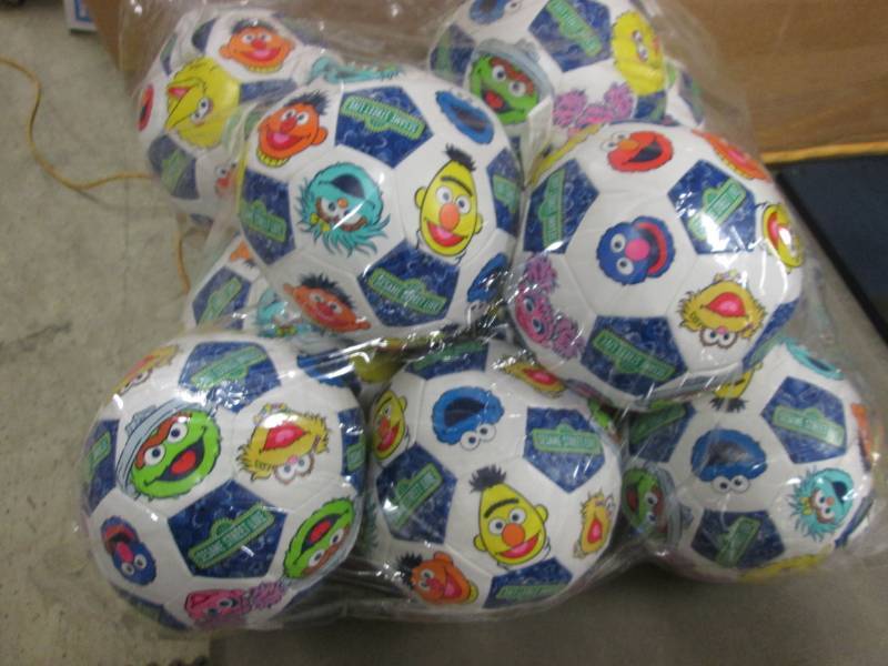 Lot of 12 Sesame Street Themed Socc...