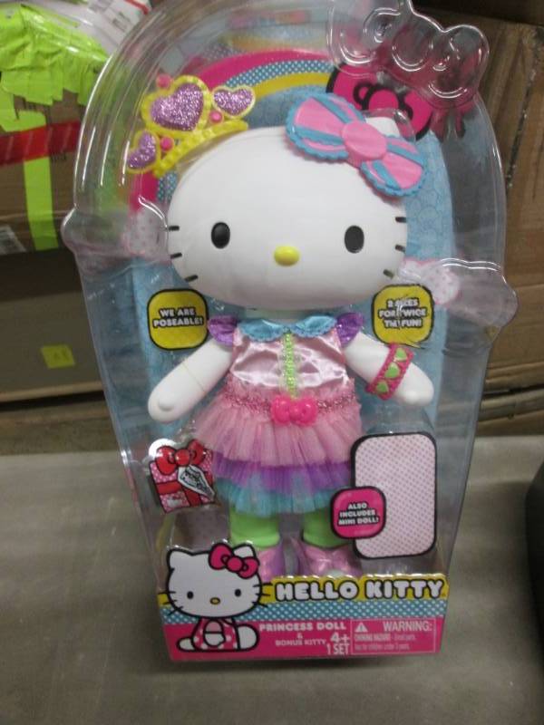 Hello Kitty Princess Doll...
