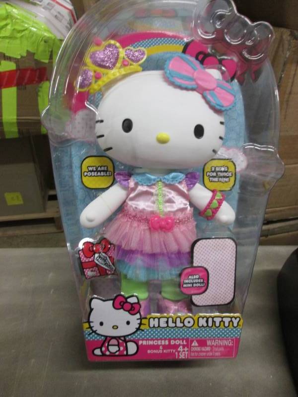 Hello Kitty Princess Doll...