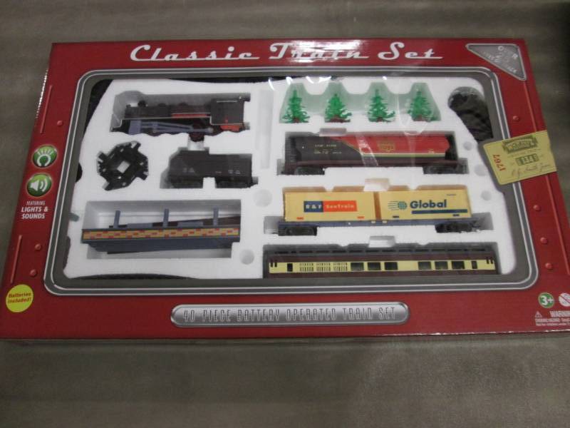Classic Train Set - 40 pc Battery O...