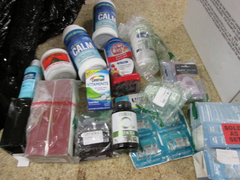 Personal Care Lot - past date see i...