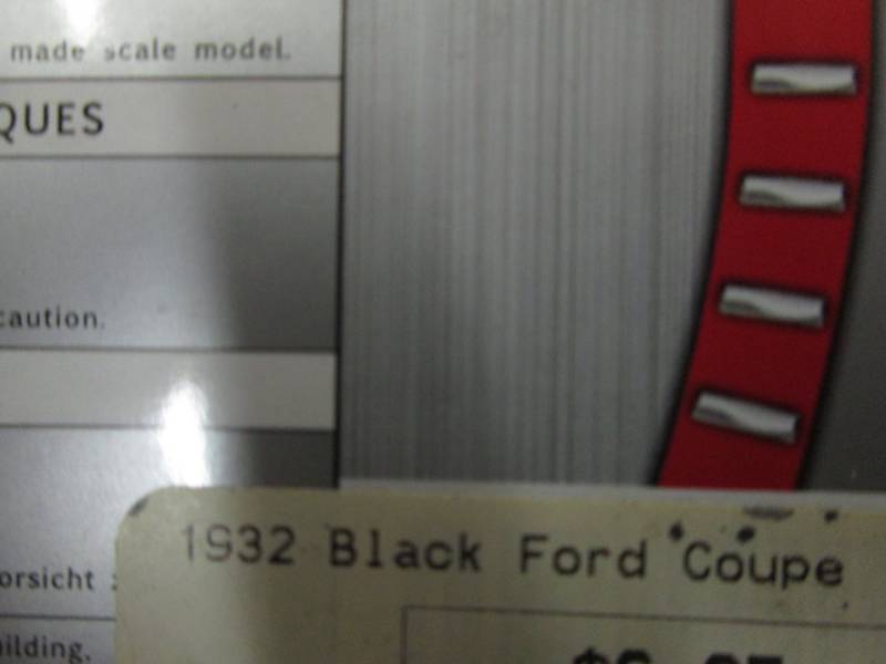 Collectors Edition 1932 Black Ford...