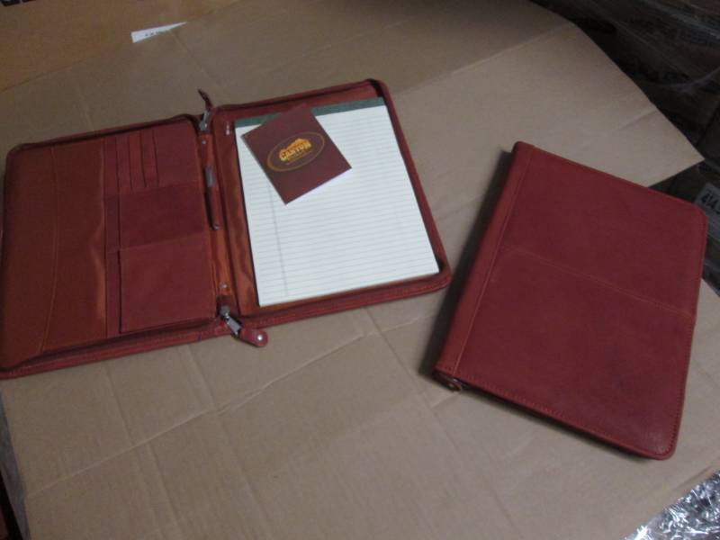 2 Genuine leather Canyon Outback no...