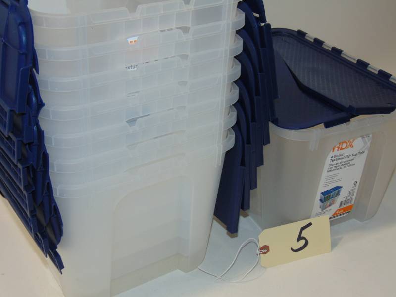 8 Totes