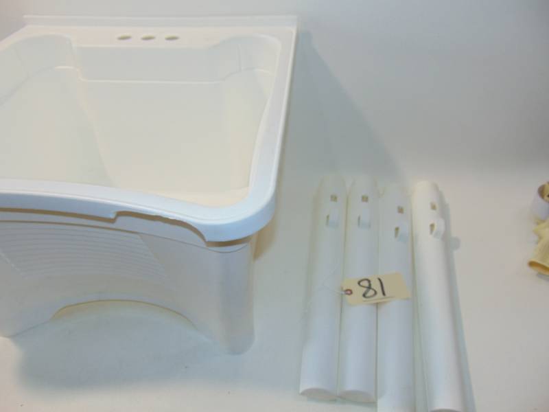 24 in. x 24 in. 20 Gal. Freestanding Laundry Tub in White