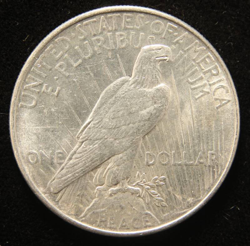 1922 PEACE SILVER DOLLAR AU