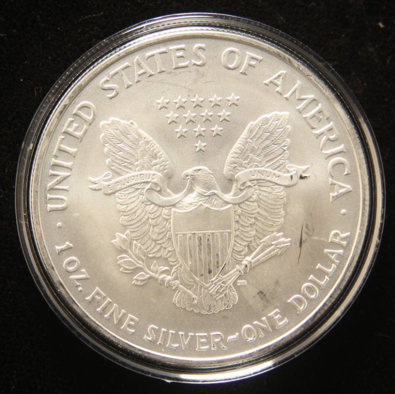 2006 AMERICAN SILVER EAGLE 1 TROY OZ. .999 FINE SILVER IN AIRTITE