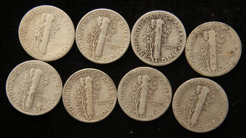 GROUP OF 8 MERCURY DIMES AS PICTURED
