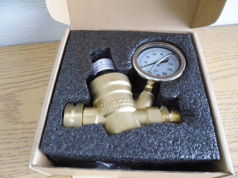lot 52 image: Renator Lead Free Regulator