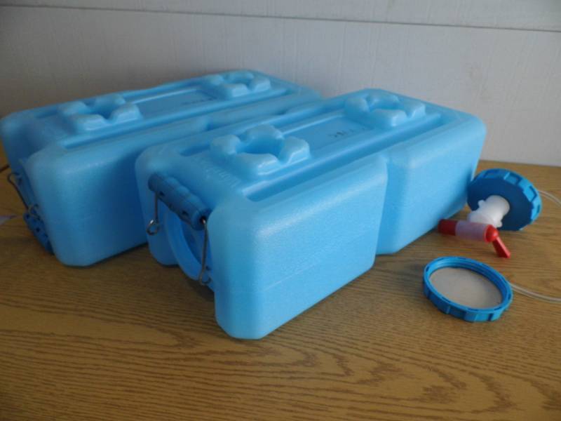 lot 91 image: Lot of 2 Water Bricks