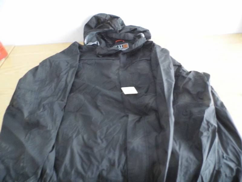 lot 97 image: Tac Dry Rain Shell Jacket