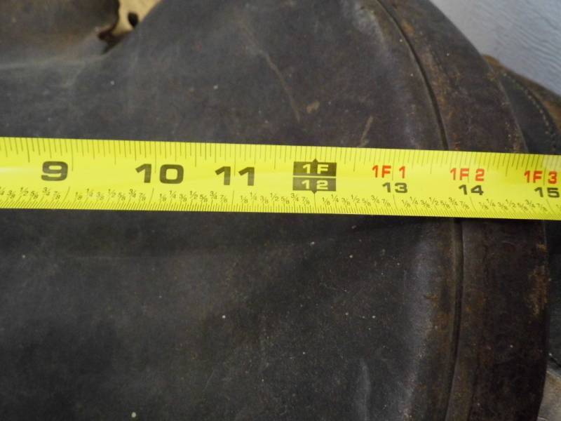 lot 128 image: Western Saddle