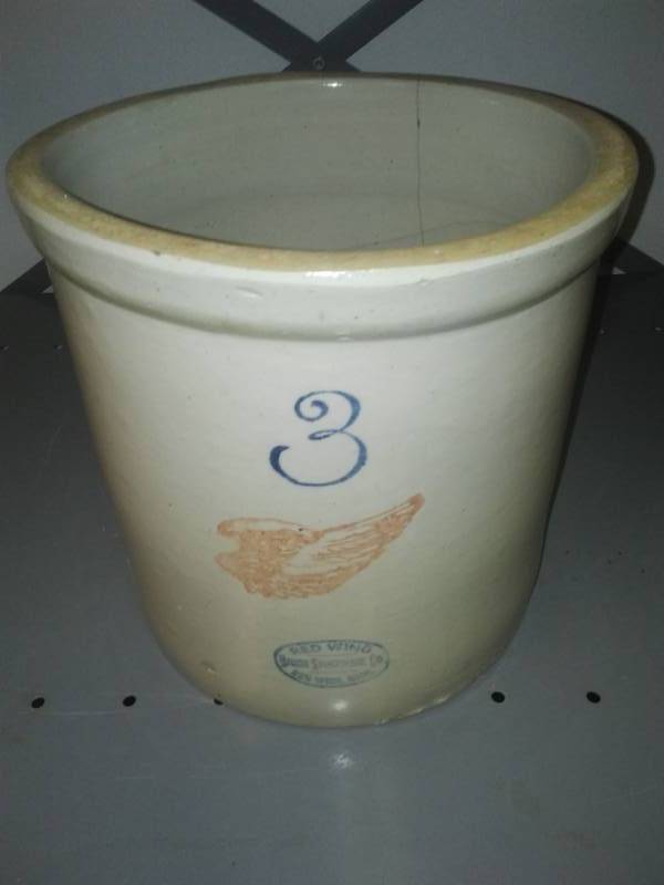 lot 55 image: Red Wing crock 3.