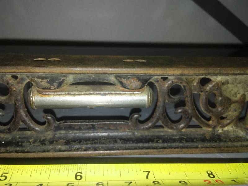 lot 101 image: Cast vintage 1 foot level. All glass is good