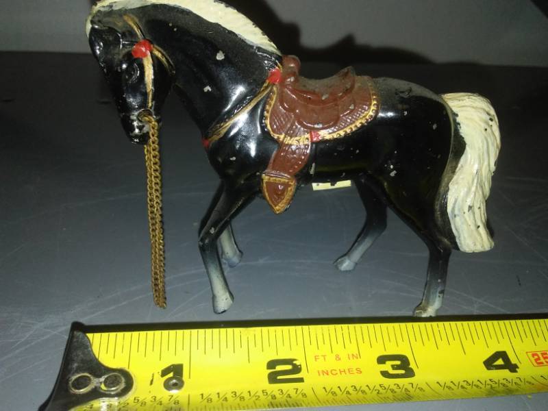 lot 156 image: Painted metal horse, vintage.