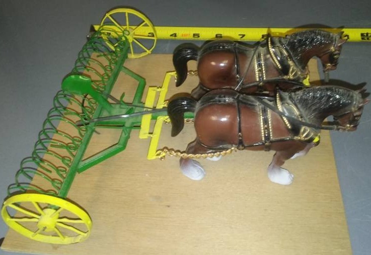 lot 168 image: Horse-drawn hay rake