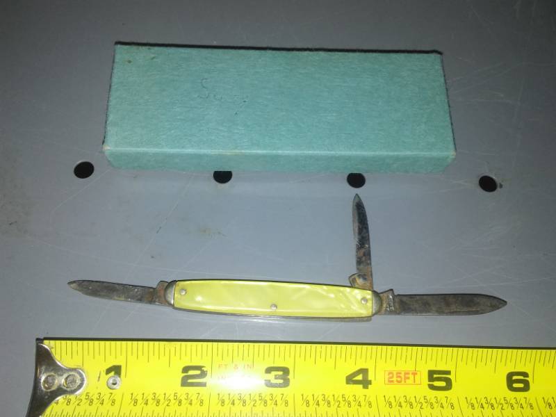 lot 172 image: Pocket knife collapsible with box - vintage.